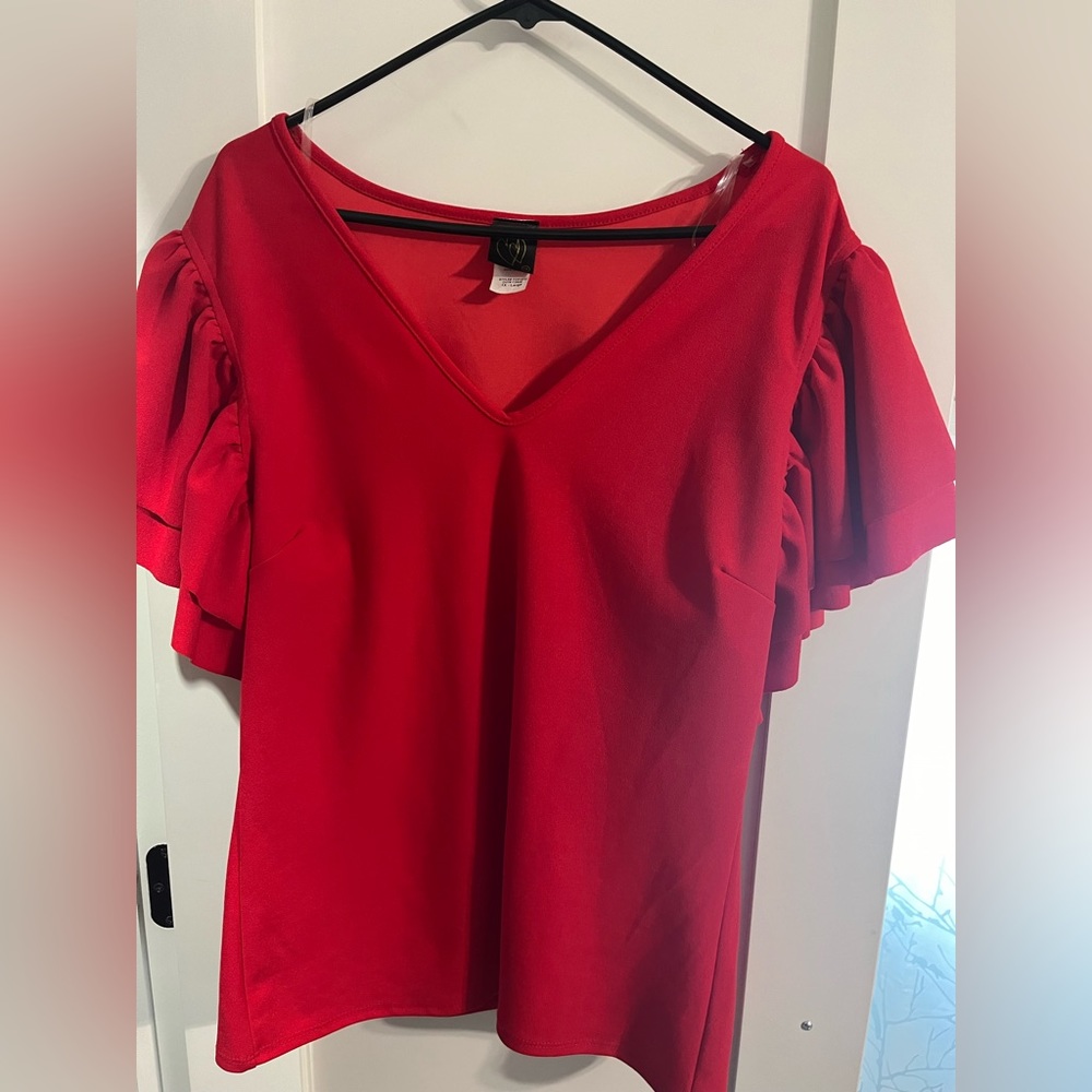 Beautiful red shirt size 1x